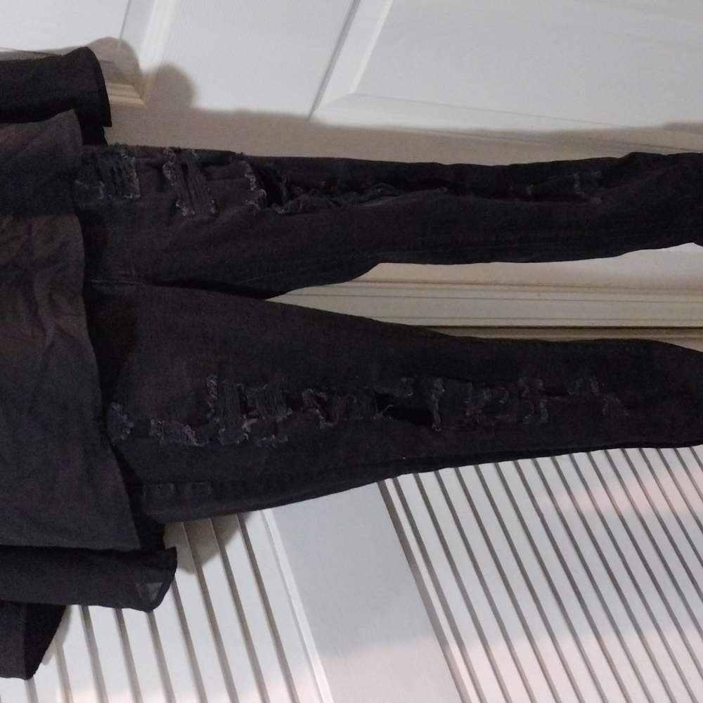 Black ripped jeans
